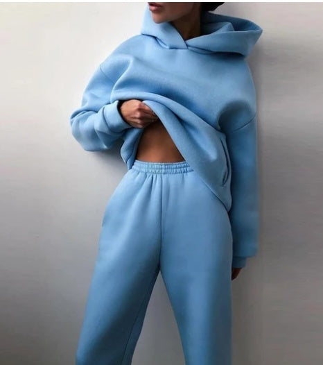 Stylish Women's Hooded Sweater and Tracksuit Set