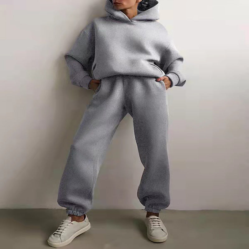 Stylish Women's Hooded Sweater and Tracksuit Set