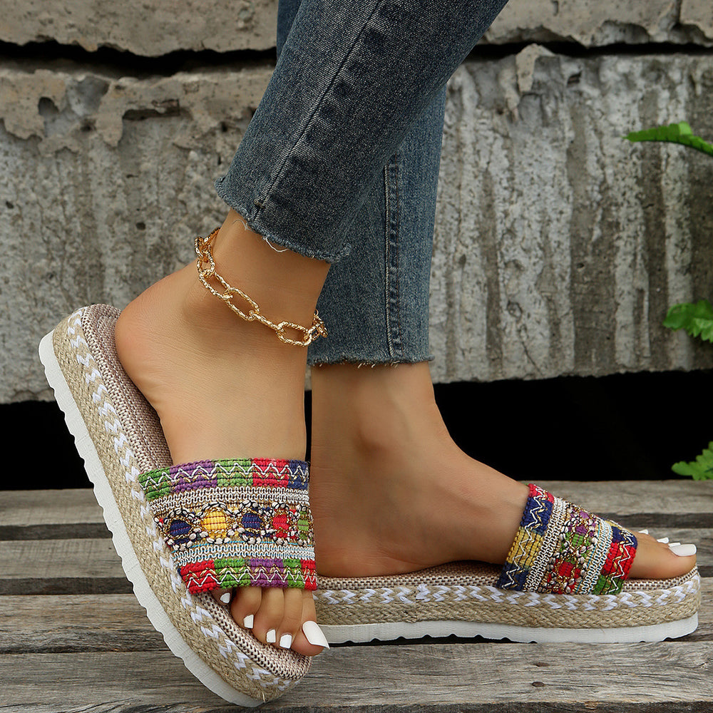 Summer Ethnic Inspired Women’s Slippers - Thick Sole Fish Mouth Sandals with Candy Colors and Hemp Rope for Beach Wear