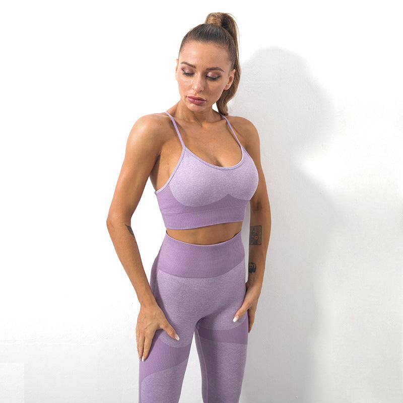 Set reggiseno sportivo senza cuciture e leggings per la pratica dello yoga da donna