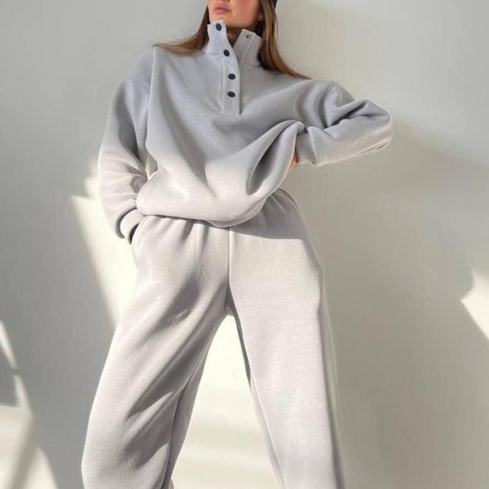 Casual Oversized 2-Piece Tracksuit Set for Women - Warm Solid Color Hoodie and Long Pants