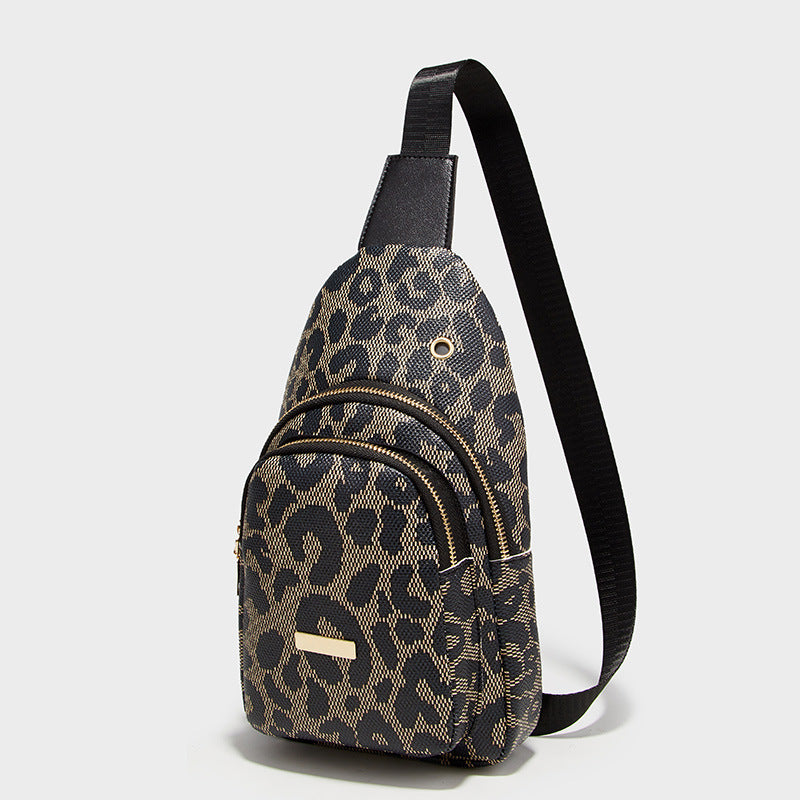 Leopard Print Women's Crossbody Shoulder Bag for Fashionable Sports and Casual Outings