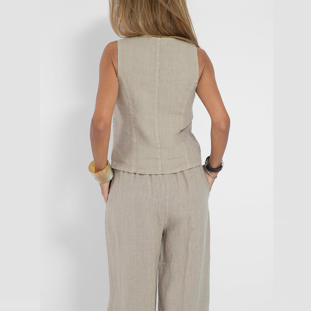 Completo estivo chic con gilet senza maniche con scollo a V e pantaloni larghi per donna