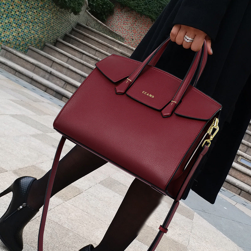 Borsa a tracolla grande elegante rosso vino per donna