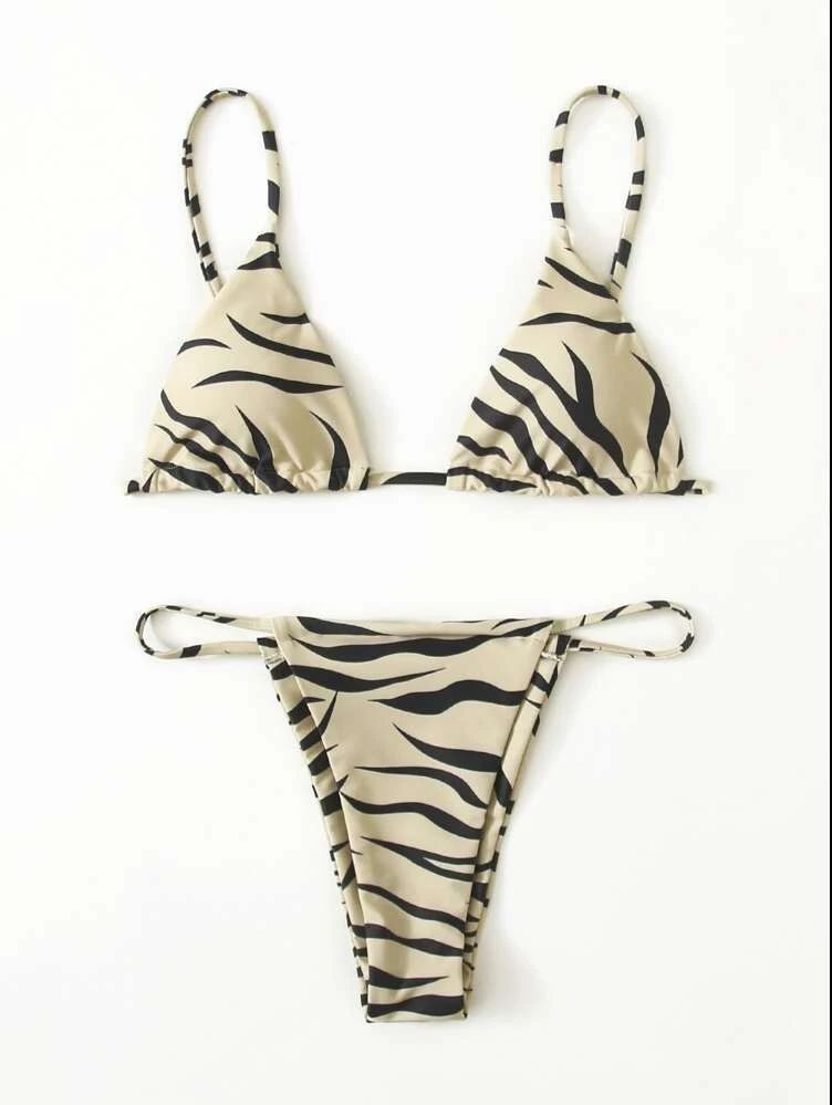 Elegant Women's Three-Piece Swimsuit Set for Summer Fun