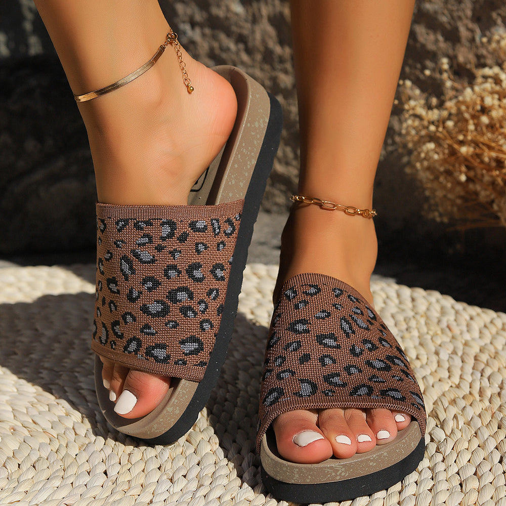 Leopard-Print Flat Slippers for Women - Casual Leisure Sandals