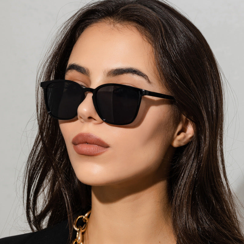 Schlichte Retro-Sonnenbrille für Damen und Herren