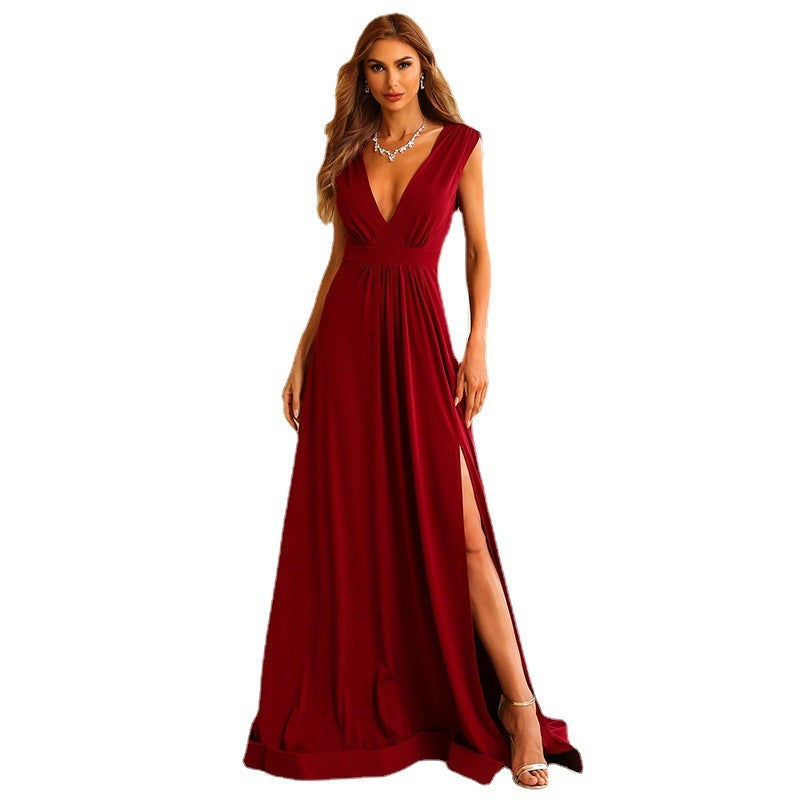 Elegant Dark Red Deep V-Neck Evening Gown for Women with Long Train