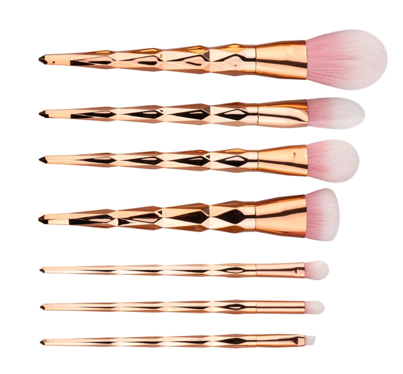 7-Piece Diamond Makeup Brush Set for Flawless Foundation Application