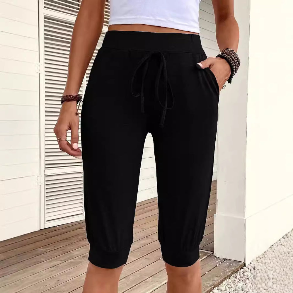 Women's Cropped Straight Leg Yoga Pants with Pockets