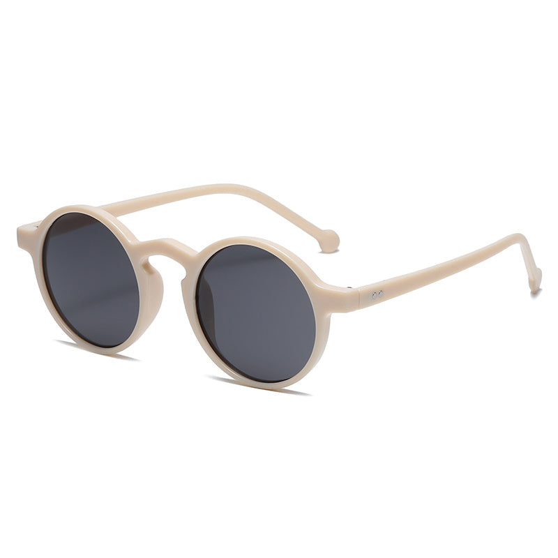 Fashionable UV Blocking Sunglasses with Small Round Frame and All-Occasion Style