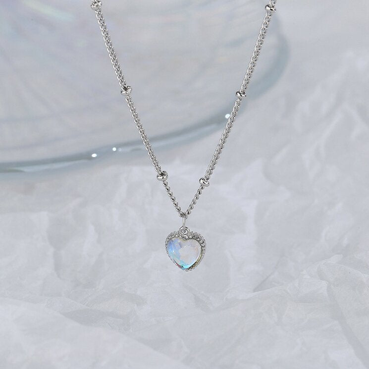 Geometric Heart Gradient Love Necklace for Women