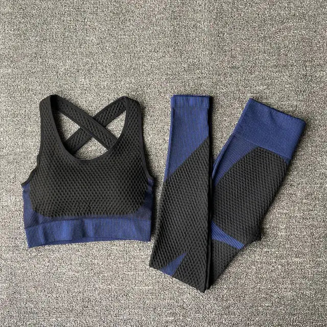 Seamless Women's Yoga Set - Elevate Your Practice with Enhanced Comfort and Style