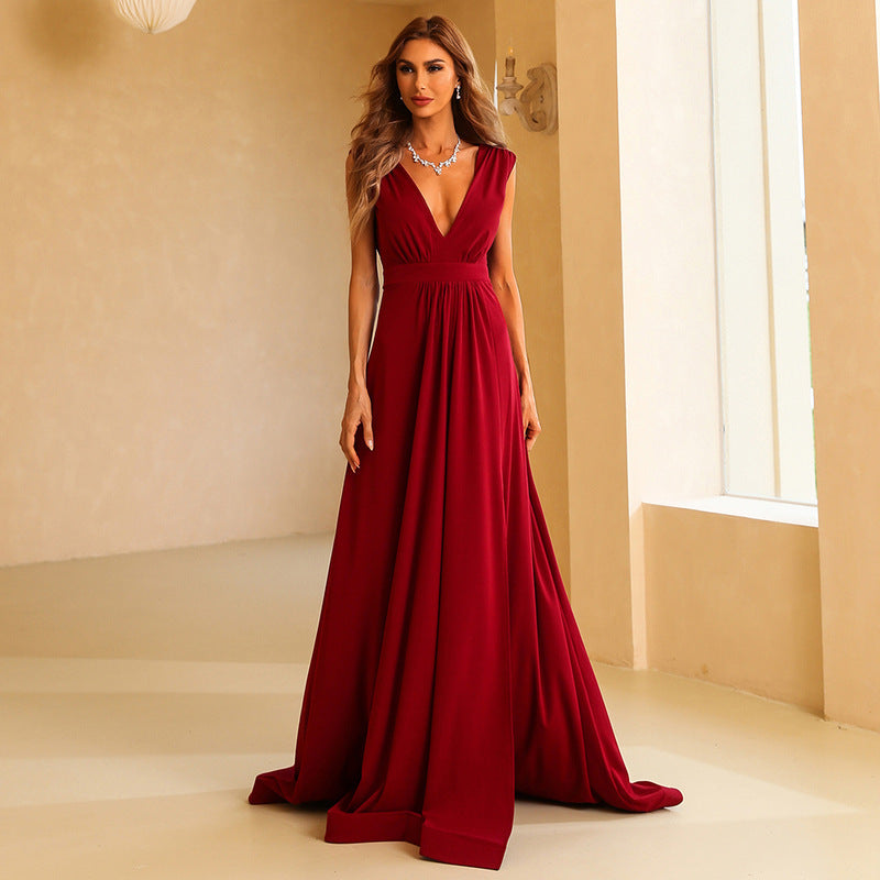 Elegant Dark Red Deep V-Neck Evening Gown for Women with Long Train